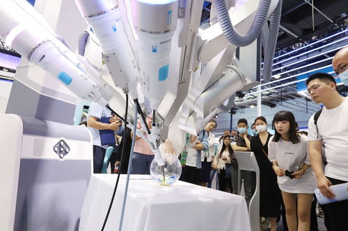 國產(chǎn)手術機器人獲批上市 技術突破背后的商業(yè)化挑戰(zhàn)與計算機專業(yè)發(fā)展機遇